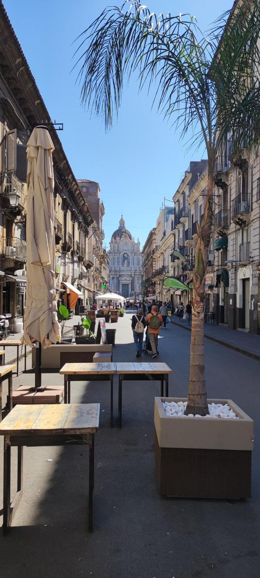 Giulio'S Apartment คาตาเนีย ภายนอก รูปภาพ
