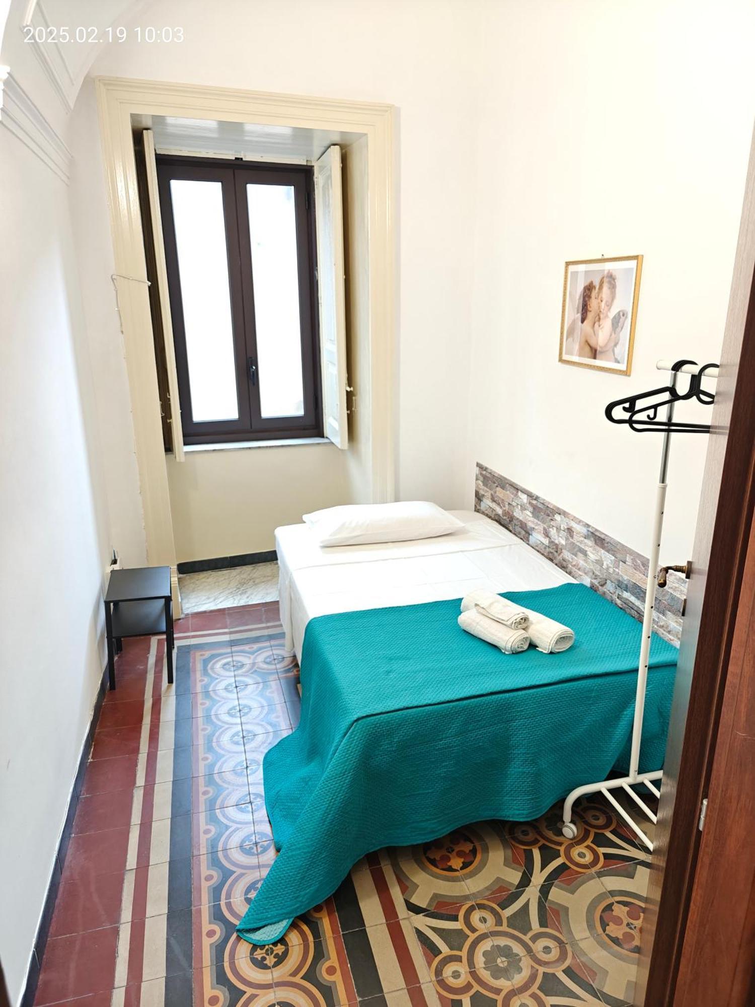 Giulio'S Apartment คาตาเนีย ภายนอก รูปภาพ