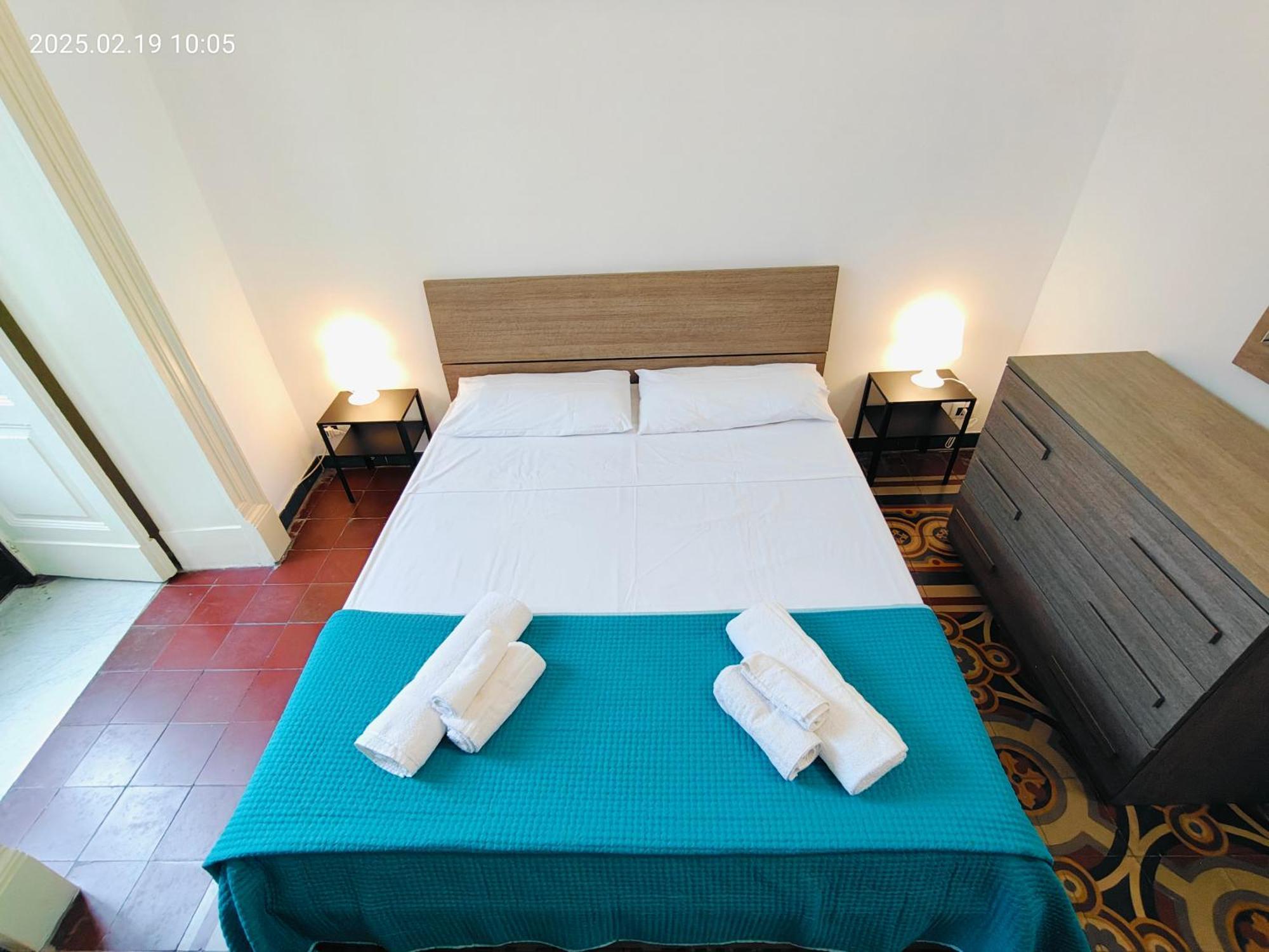 Giulio'S Apartment คาตาเนีย ภายนอก รูปภาพ