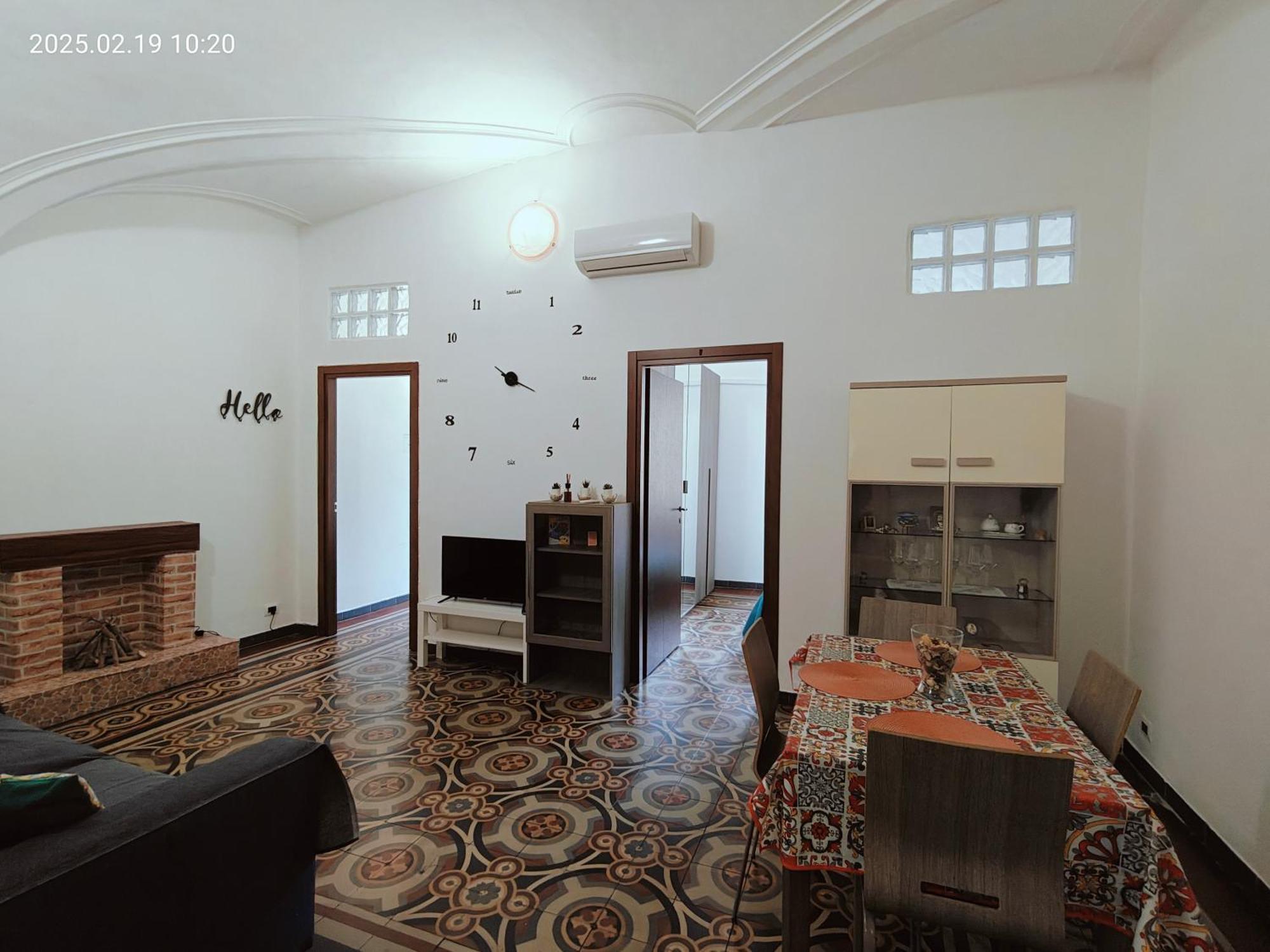 Giulio'S Apartment คาตาเนีย ภายนอก รูปภาพ
