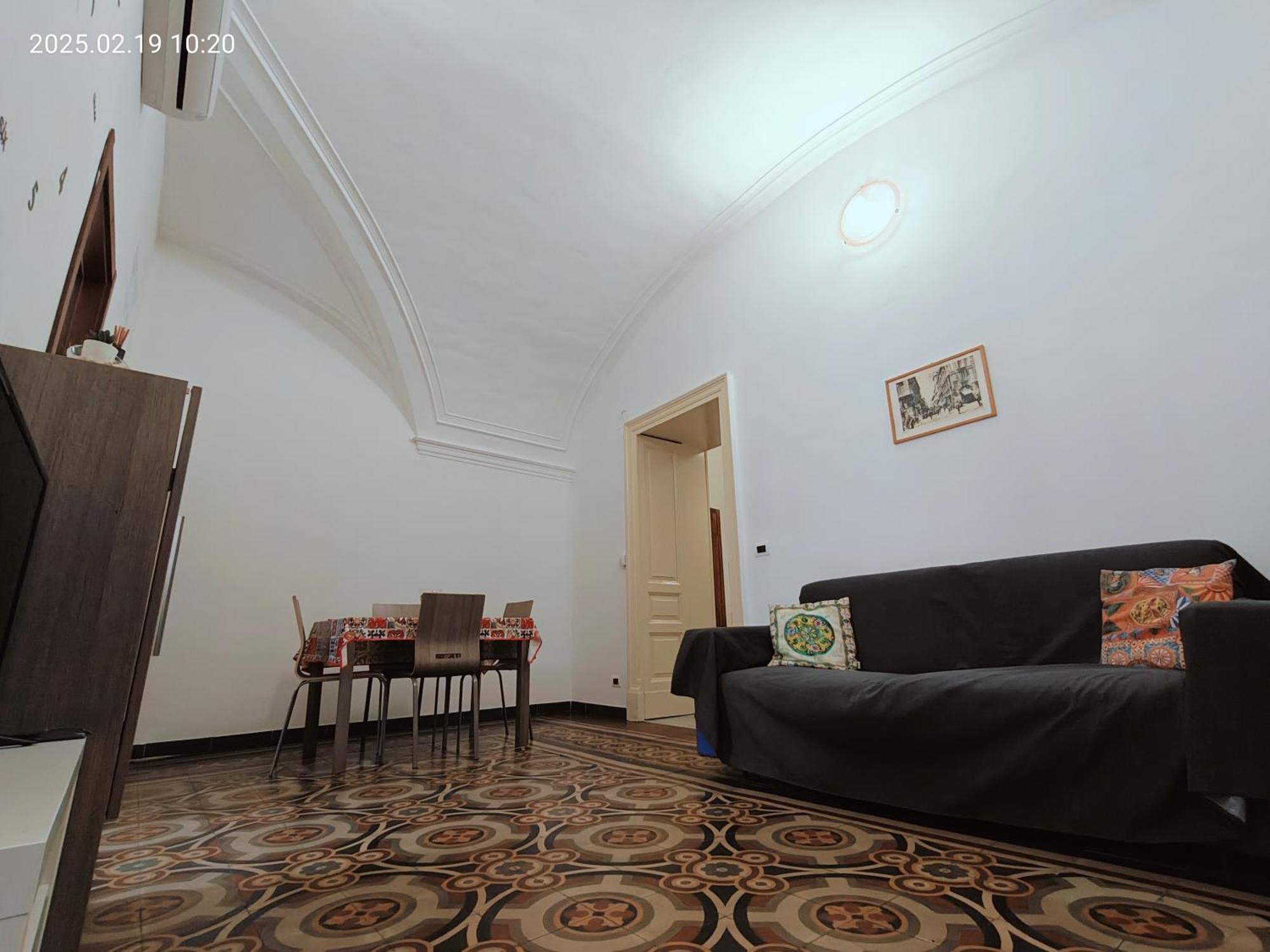 Giulio'S Apartment คาตาเนีย ภายนอก รูปภาพ