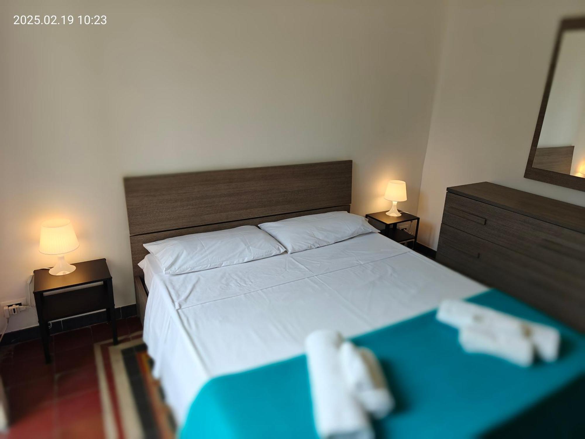 Giulio'S Apartment คาตาเนีย ภายนอก รูปภาพ